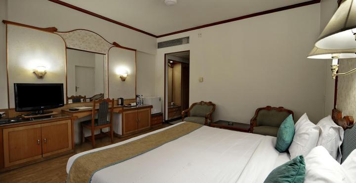 The President Hotel Shivajinagar Pune Dış mekan fotoğraf